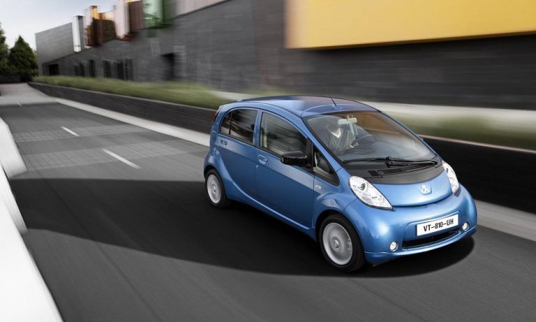 partes más importantes de los coches eléctricos