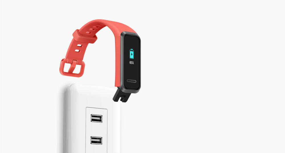 Huawei apuesta por una carga directa sin accesorios - comparativa Huawei Band 4 vs Xiaomi Mi Band 4