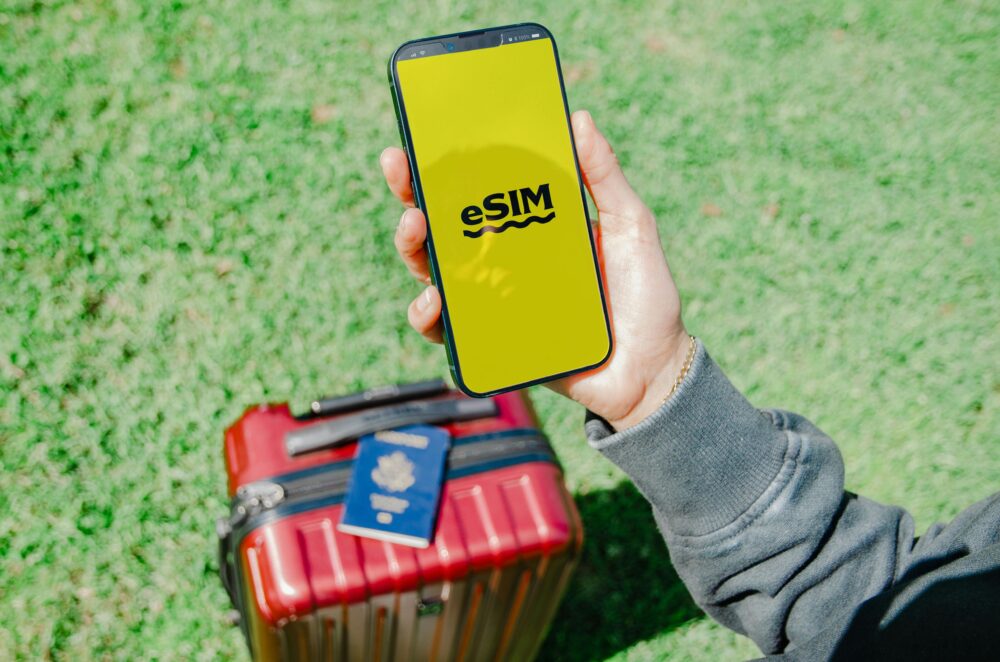 eSIM